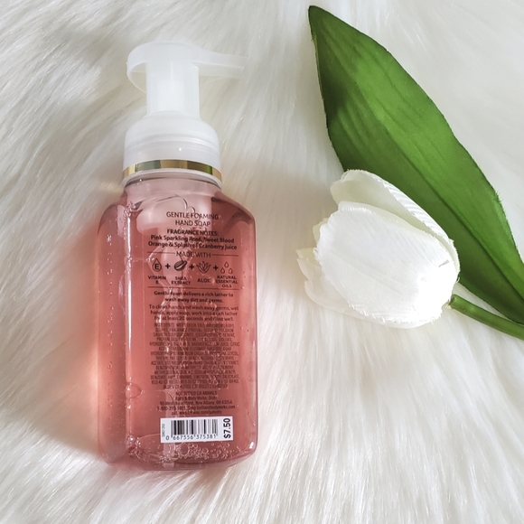 Bubbly Rose Gently Foaming Hand Soap - Picture 2 of 3